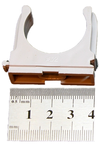  Держатель для труб, гофры (скоба-клипса) 32мм